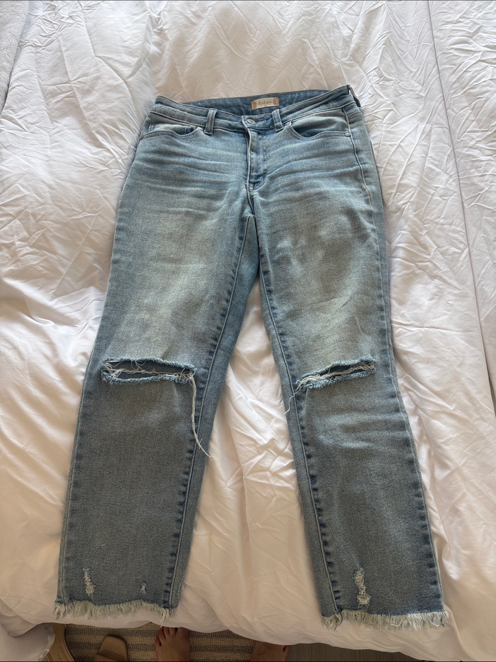 Altar’d state cropped distressed midrise jeans